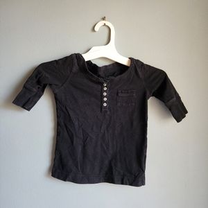 Childrens 4/5 black half button down t-shirt